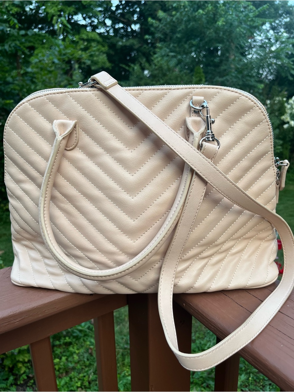 Express creamy beige /satchel/ shoulder bag/ purse.